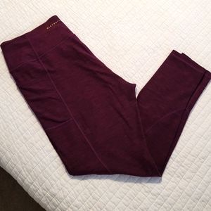 Victoria's Secret Essential Pocket Legging size 16